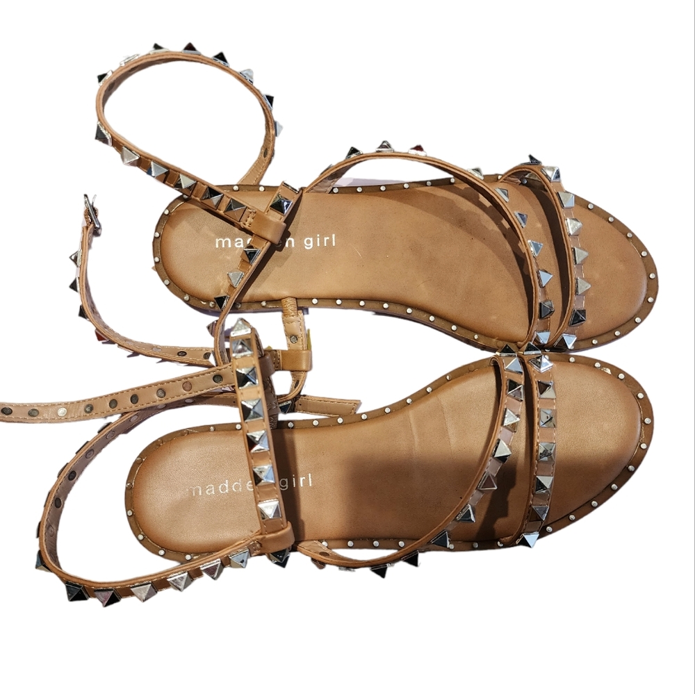 Madden Girl Flight Sandal